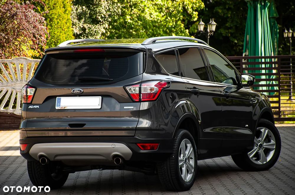 Ford Kuga 1.5 EcoBoost 4WD Titanium - 16