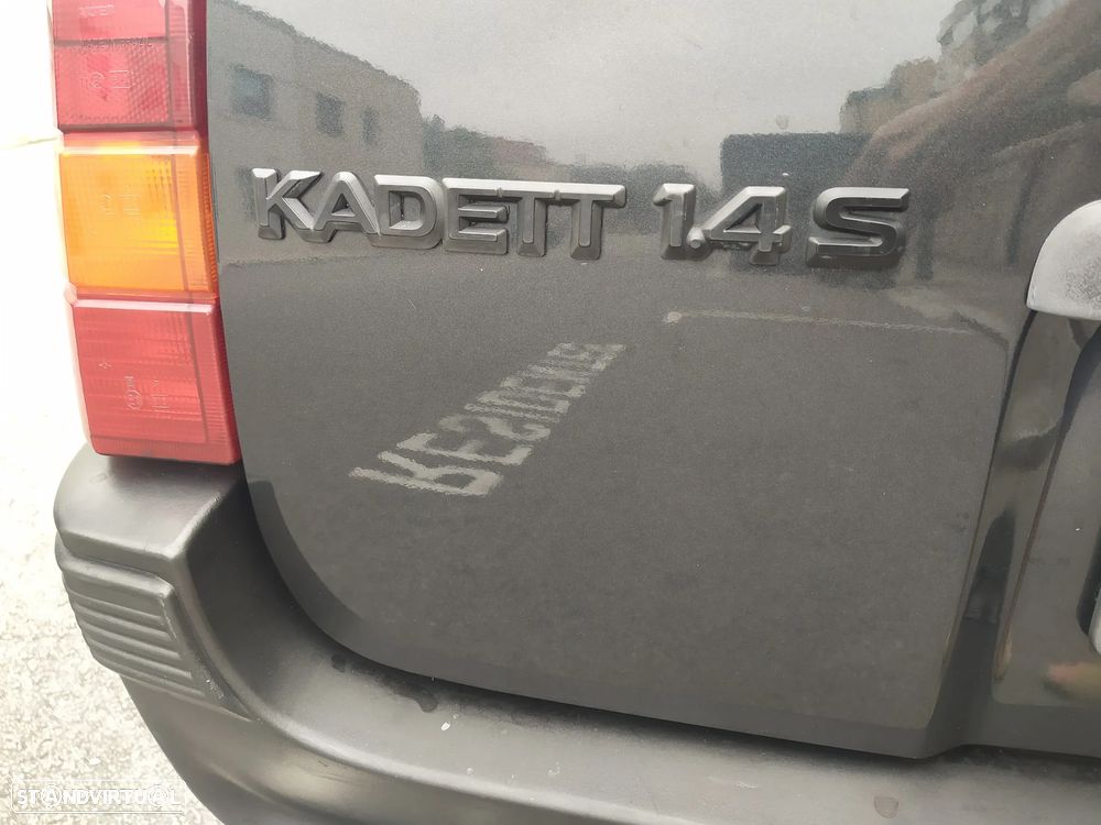 Opel Kadett 1.4 LS - 15