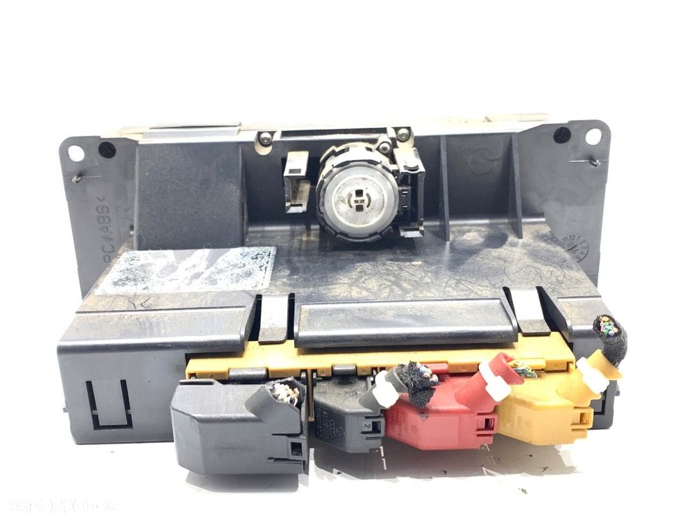 PANEL STEROWANIA NAWIEWU - 99.00 PLN - AUDI TT (8N3) 1998 - 2006 1.8 T 132 kW [180 KM] benzyna 1998 - 3