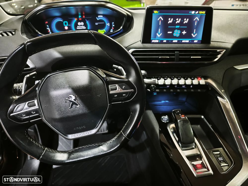 Peugeot 3008 225 e-EAT8 Allure Pack - 20