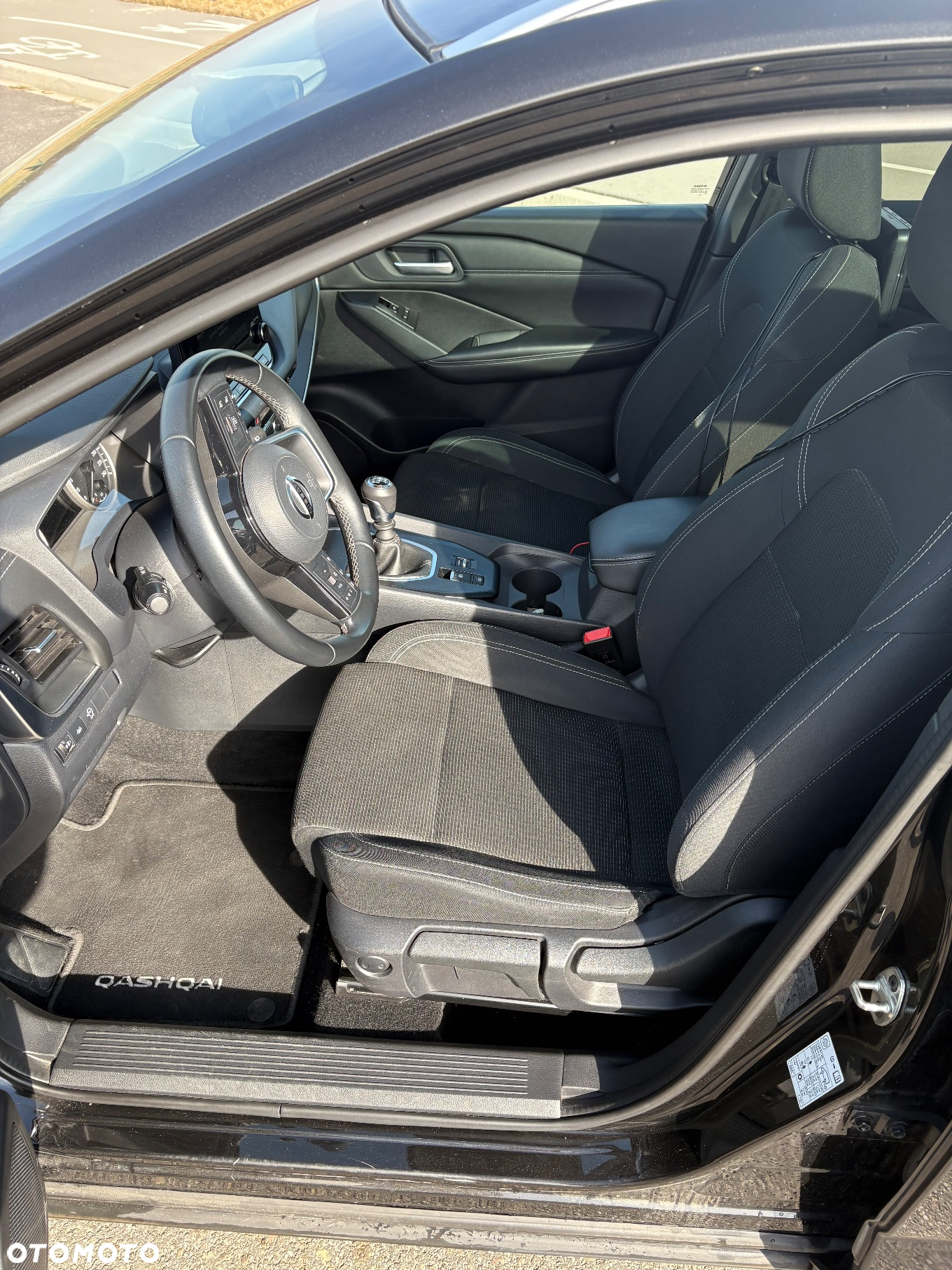 Nissan Qashqai 1.3 DIG-T N-Connecta - 12