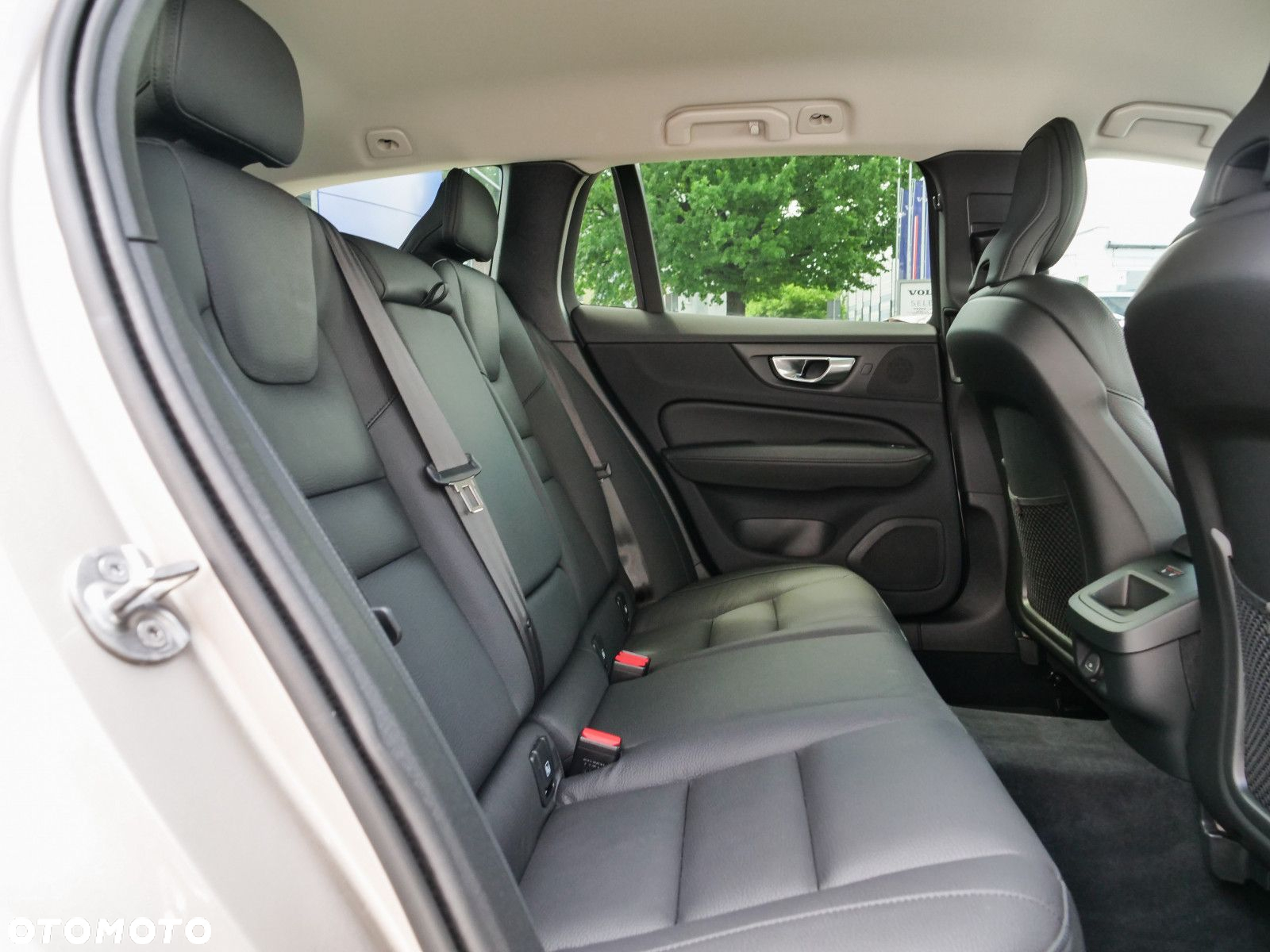 Volvo V60 - 32