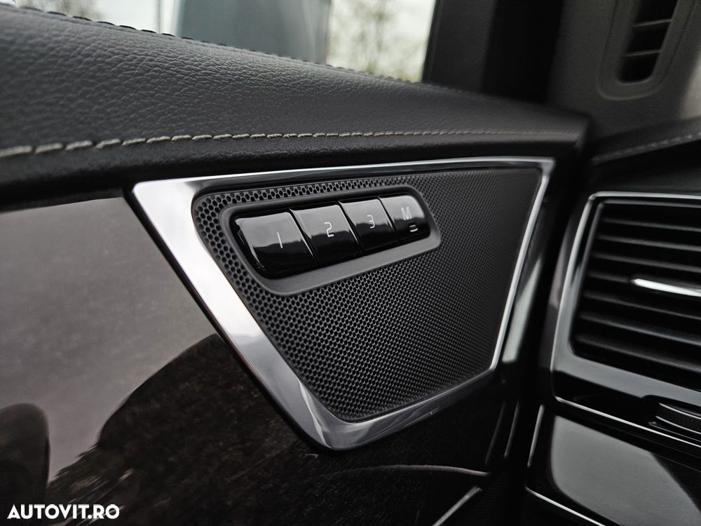Volvo XC 90 D5 AWD Inscription - 11