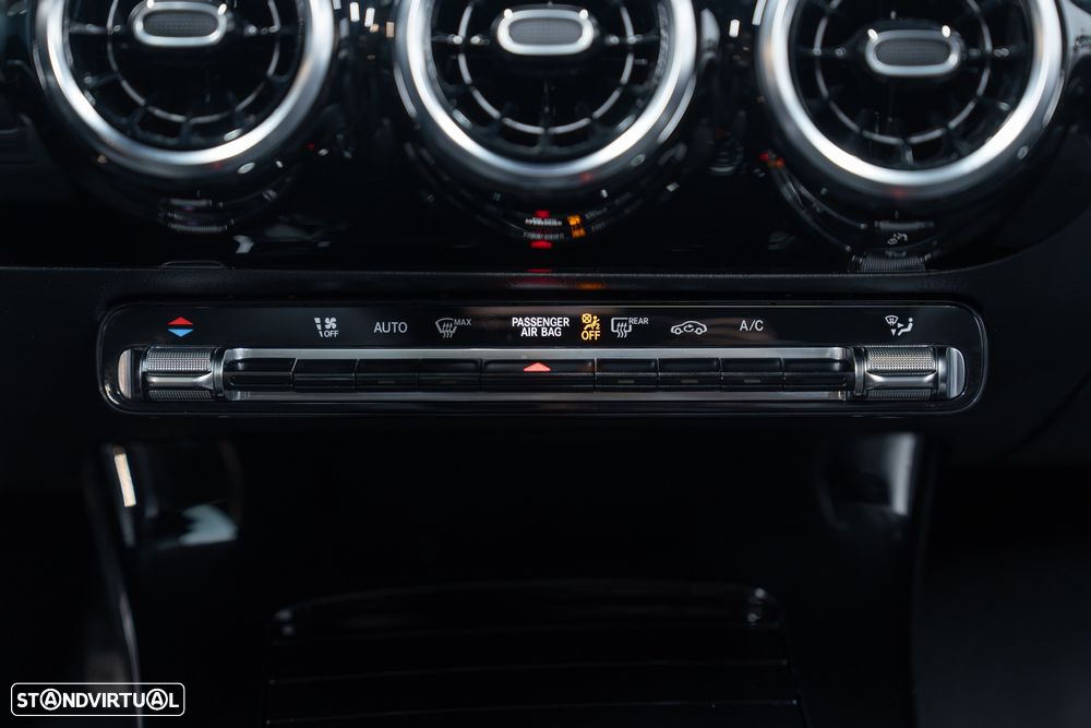 Mercedes-Benz CLA 180 d Shooting Brake AMG Line Aut. - 17