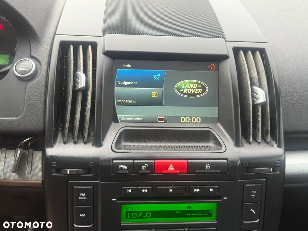 Land Rover Freelander SD4 HSE Luxury - 13