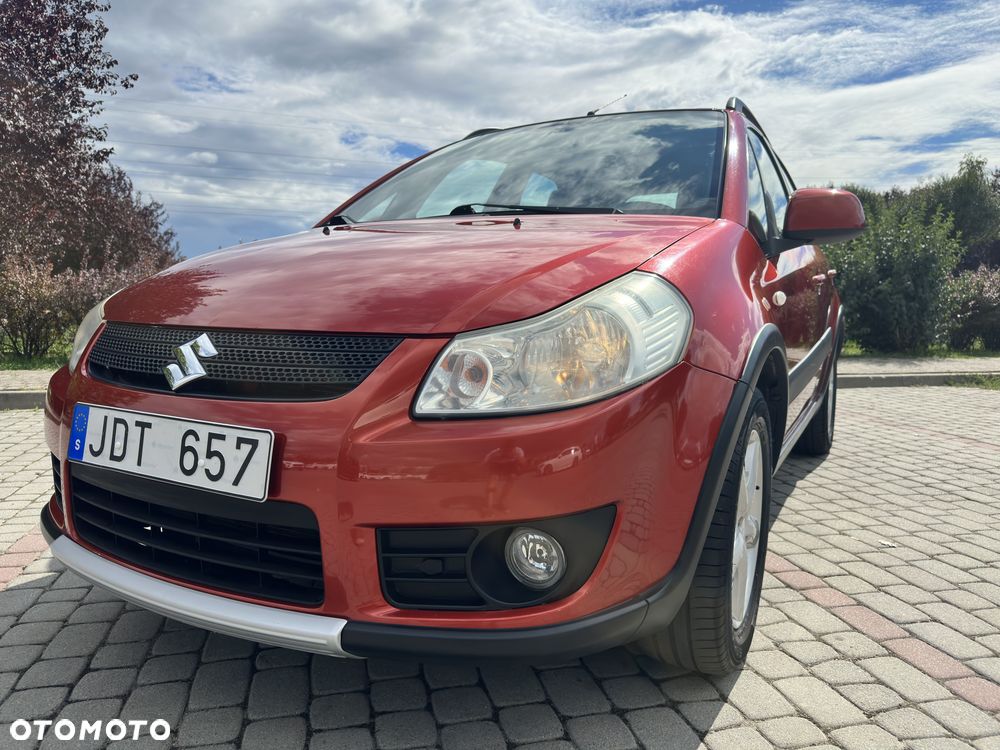 Suzuki SX4 1.6 VVT 4x2 Comfort - 2