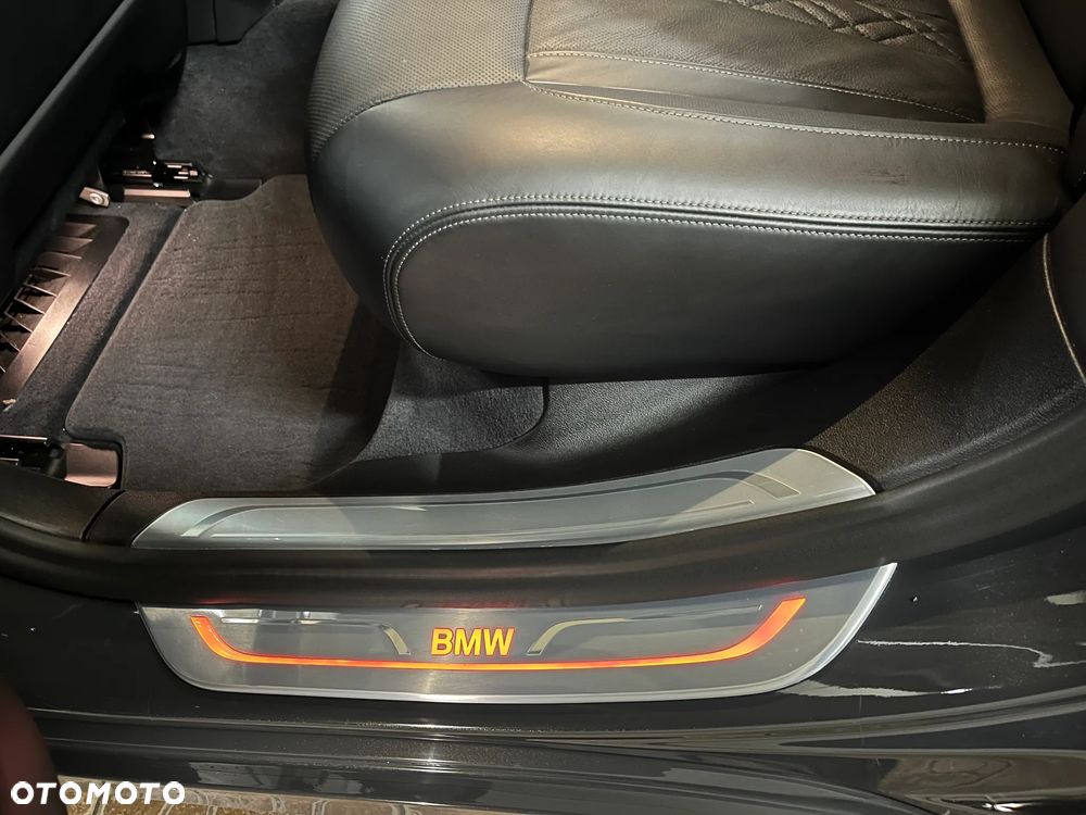 BMW Seria 7 740d xDrive - 20