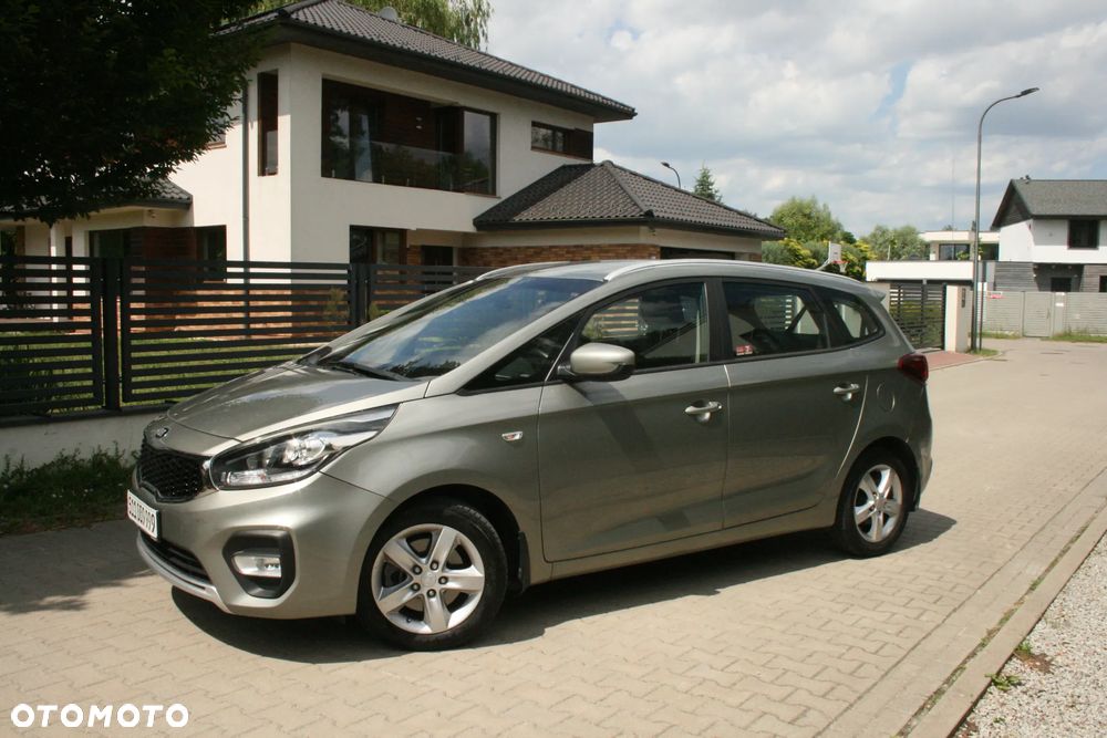 Kia Carens 1.6 GDI M 7os - 2