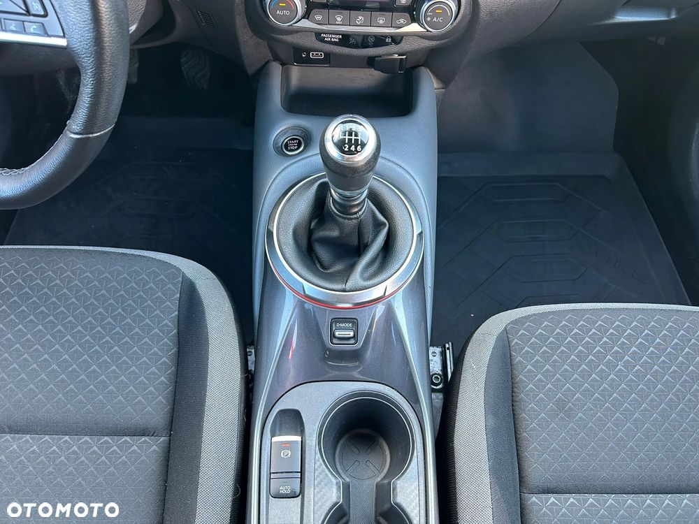 Nissan Juke 1.0 DIG-T N-Connecta - 16
