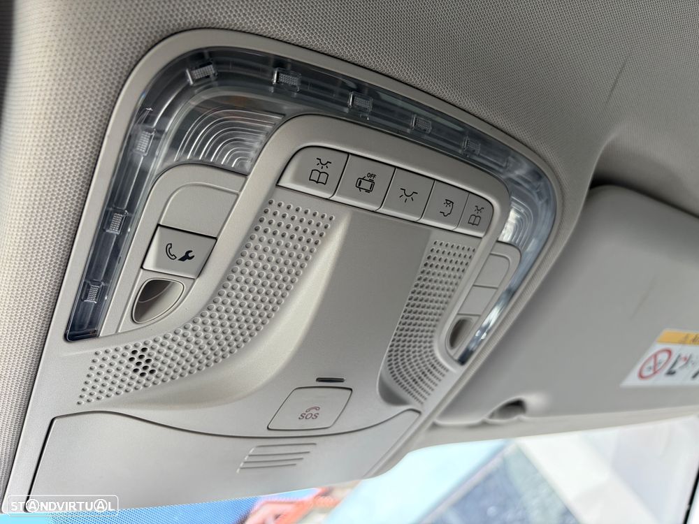 Mercedes-Benz Vito Tourer Extra-Longa Aut. PRO - 18