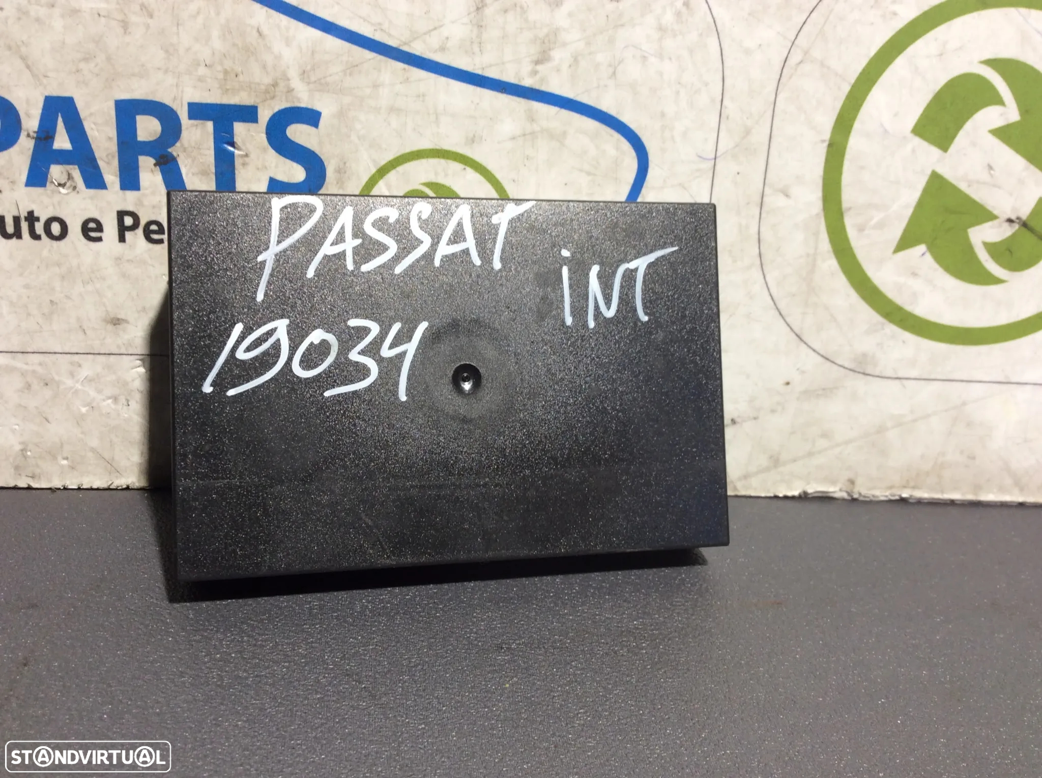 Modulo Sensores Estacionamento VW Passat   3C0907530C - 2