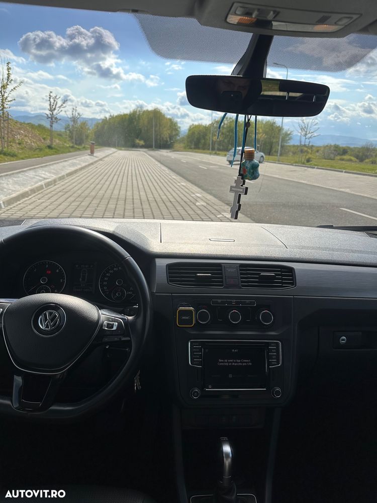 Volkswagen Caddy - 10
