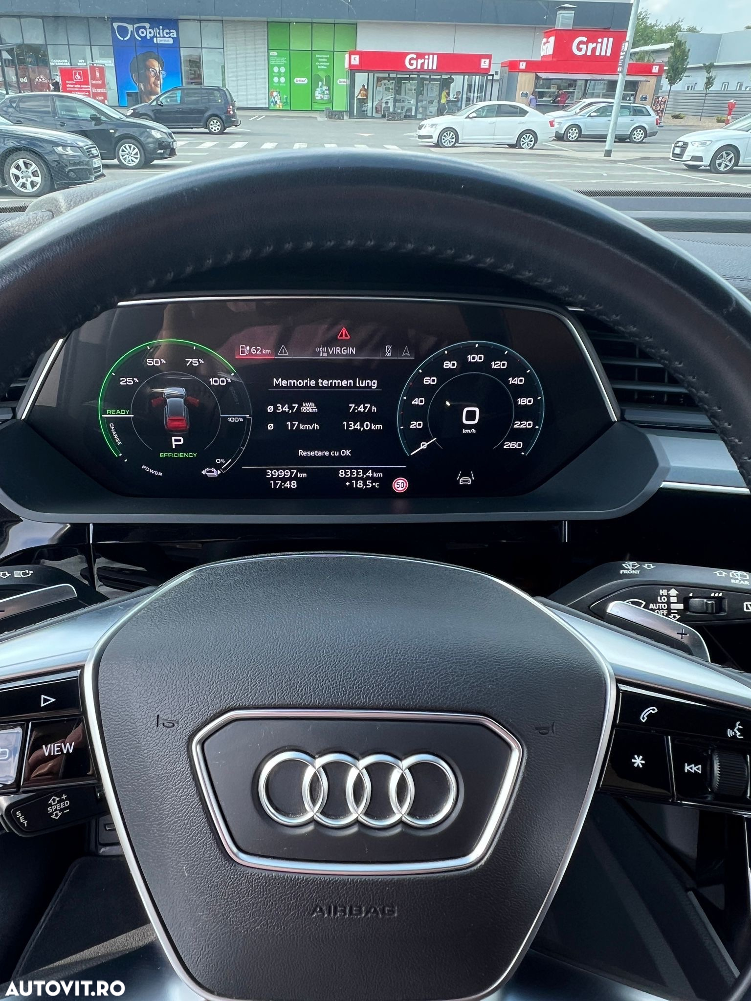 Audi e-tron quattro S - 7