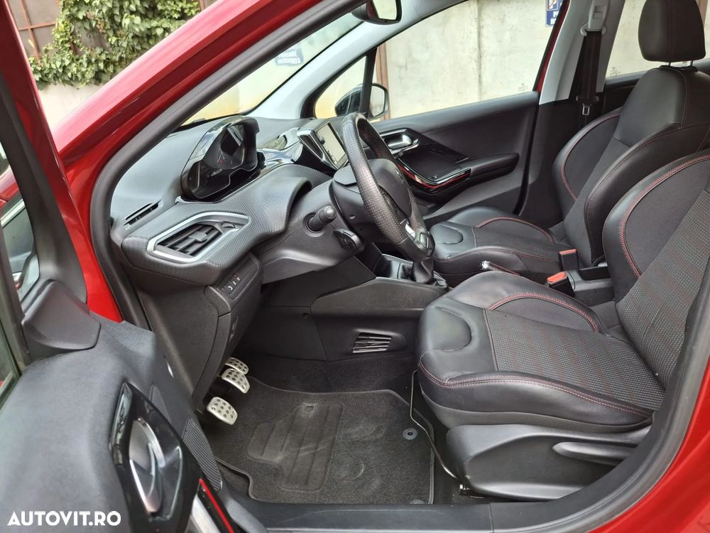 Peugeot 208 PureTech 110 Stop & Start Allure - 15