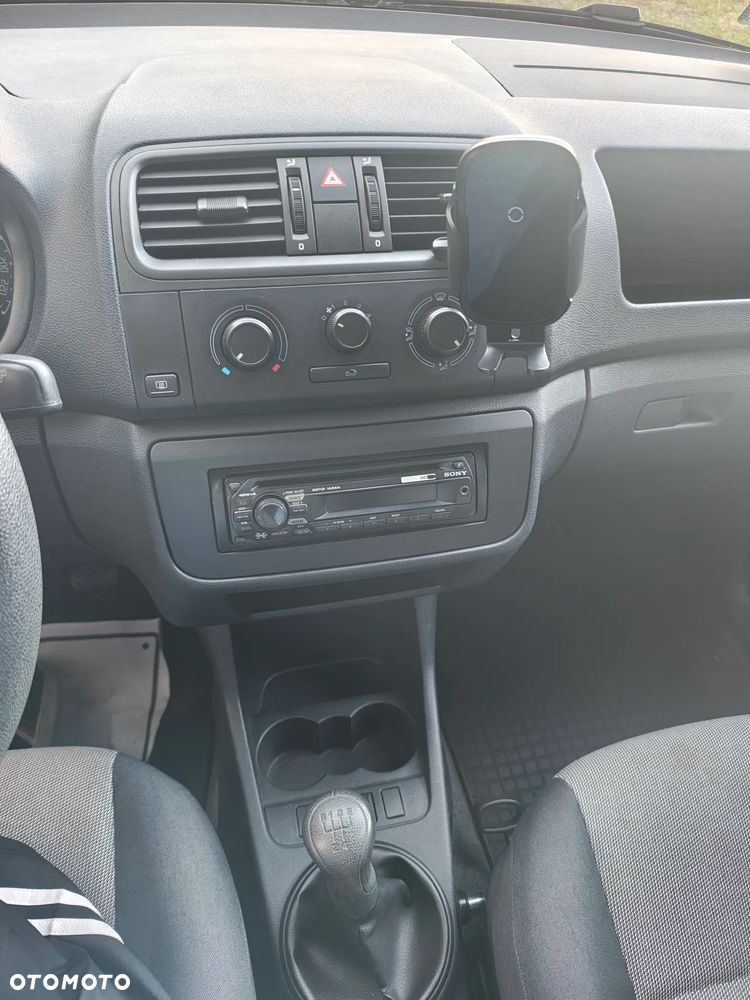 Skoda Fabia 1.2 12V Junior - 10