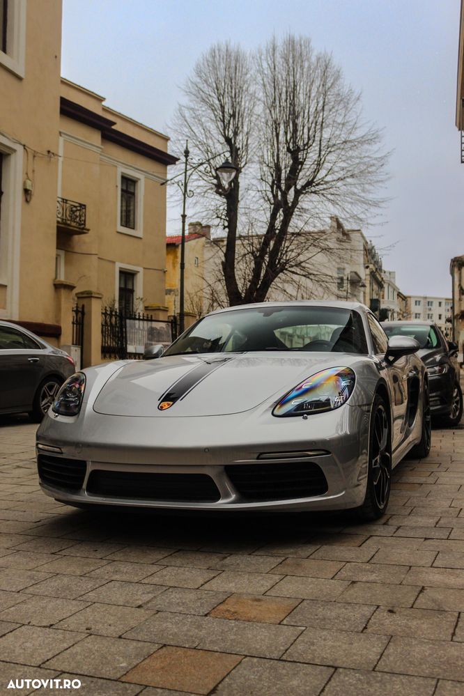 Porsche Cayman 718 PDK - 6