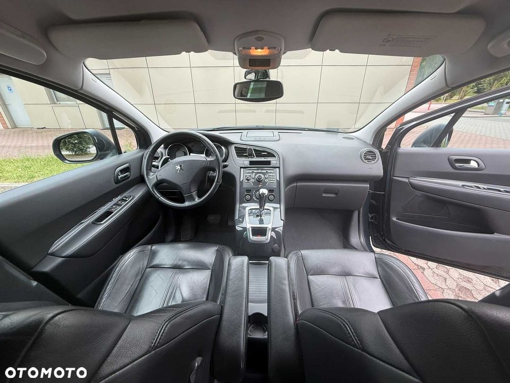 Peugeot 5008 - 1