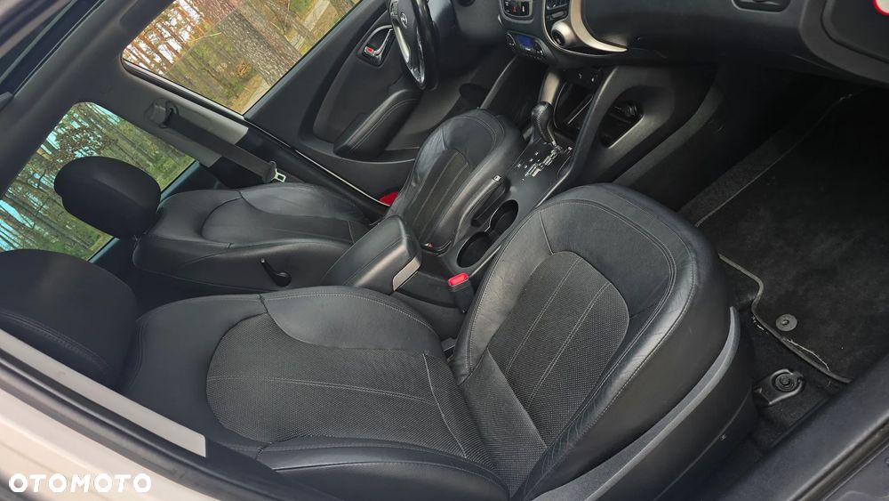 Hyundai ix35 2.0 CRDi 4WD Automatik Premium - 21