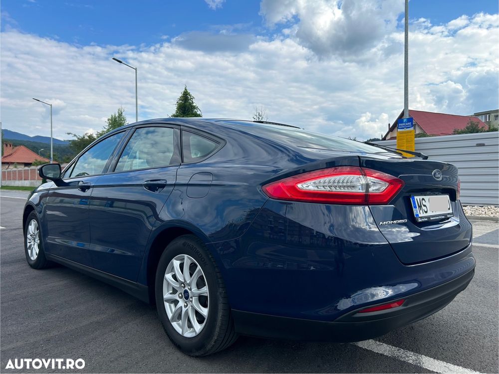 Ford Mondeo 2.0 TDCi Business - 4