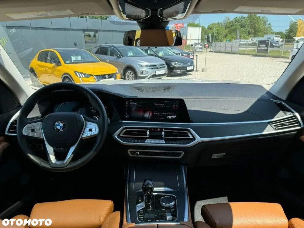 BMW X7 xDrive40i - 11