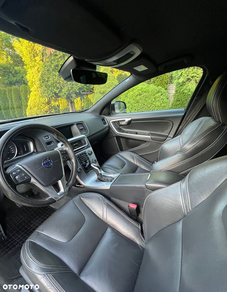 Volvo V60 - 8