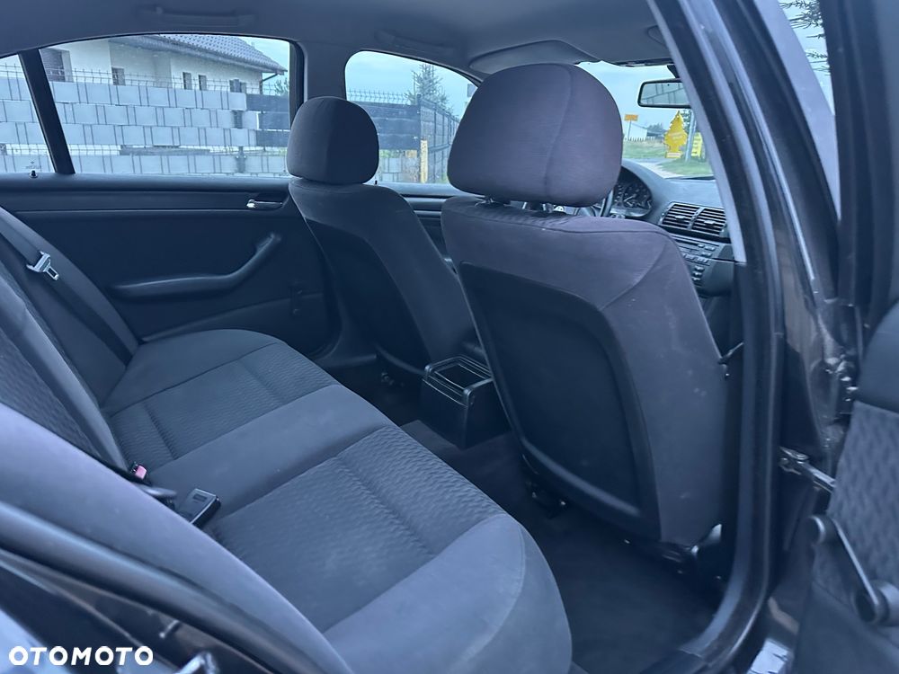 BMW Seria 3 - 21