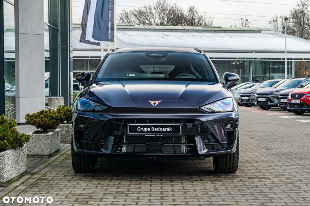 Cupra Leon Sportstourer - 3