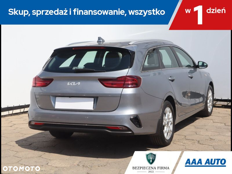 Kia Ceed - 6