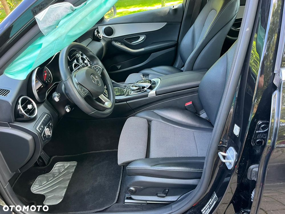 Mercedes-Benz Klasa C 220 (BlueTEC) d BlueEffICIENCY Edition 7G-TRONIC - 14