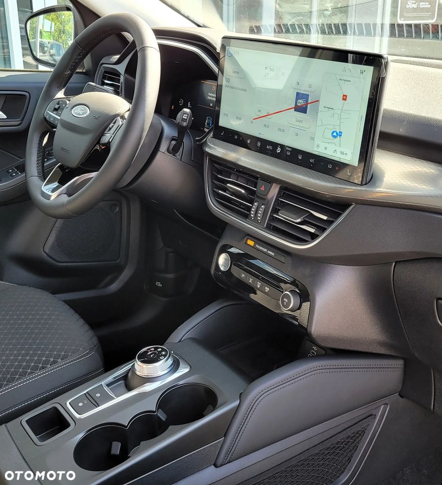 Ford Kuga 2.5 FHEV FWD Titanium - 9