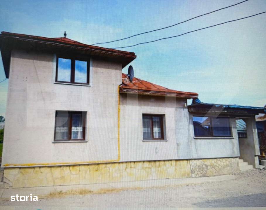 Casa si un teren de 3000mp, Mitocul Dragomirnei - Imagine principală: 3/9