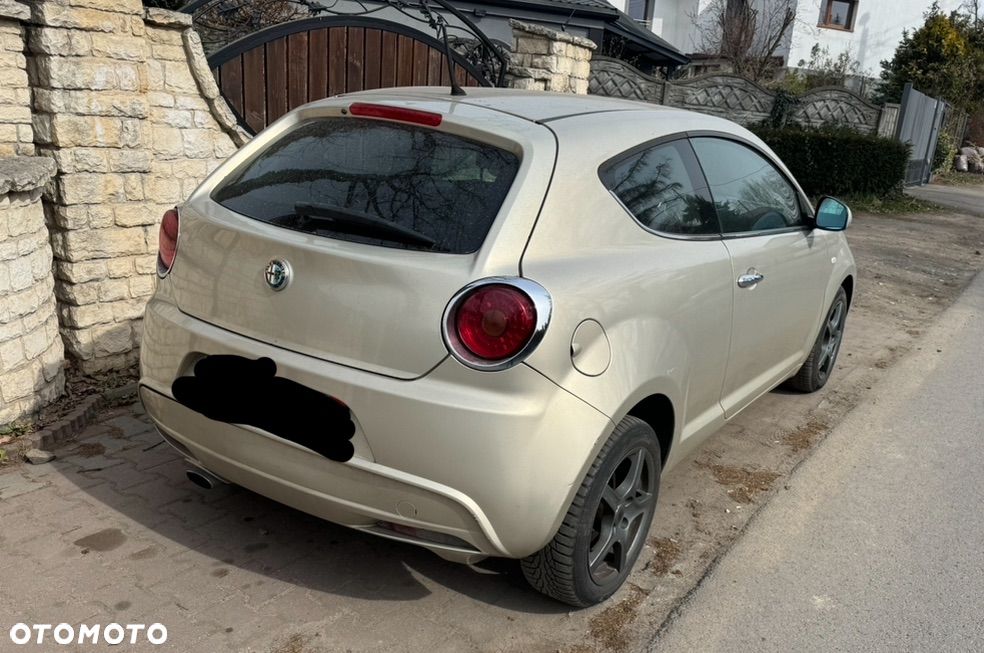 Alfa Romeo Mito 1.4 Distinctive EU6 - 4