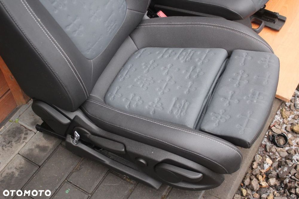 FOTELE TAPICERKA BOCZKI PÓŁSKÓRA OPEL MERIVA B EUROPA - 4