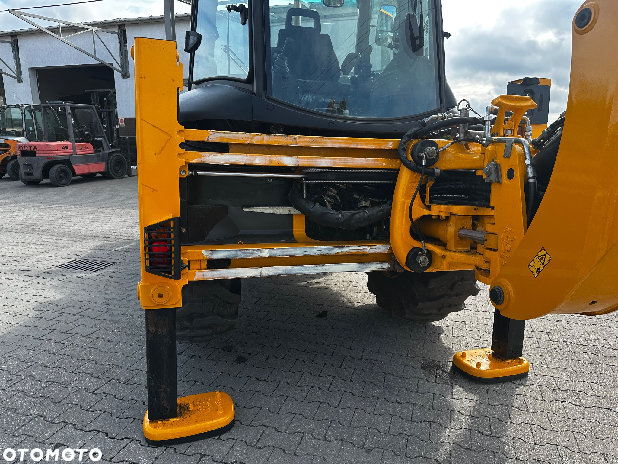 JCB 3CX PLUS AEC - 15