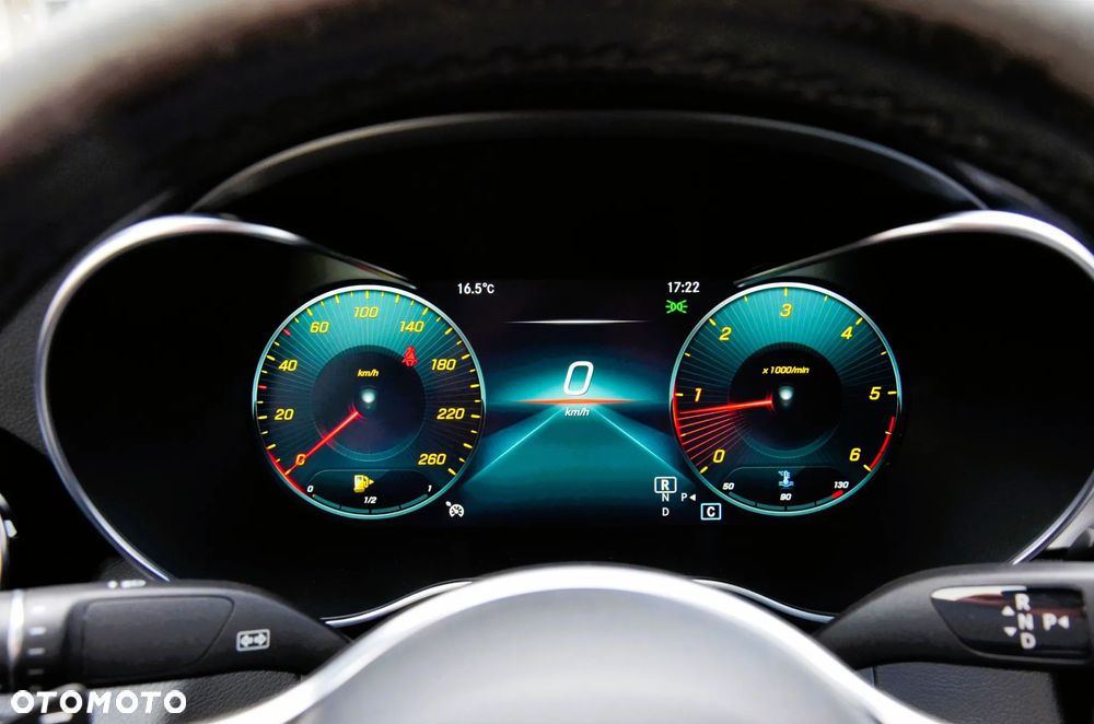 Mercedes-Benz GLC - 20