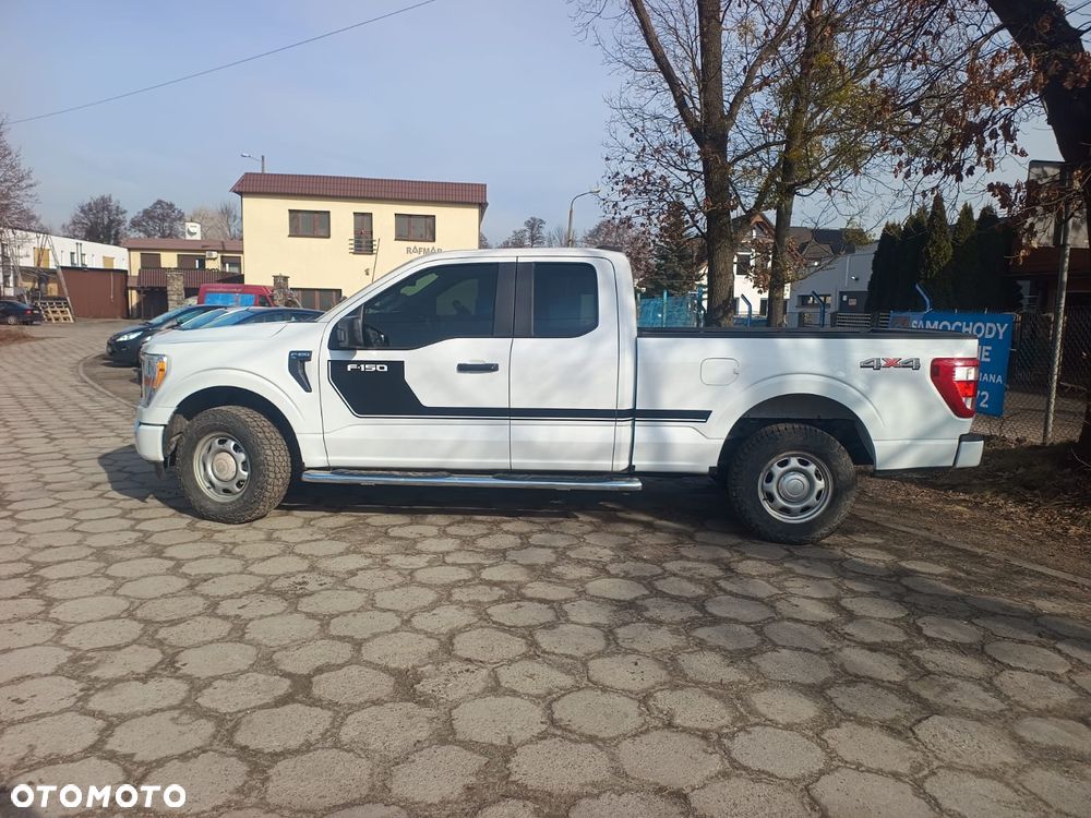 Ford F150 - 4