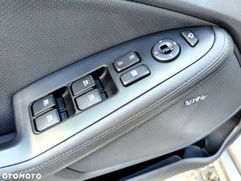 Kia Optima - 23