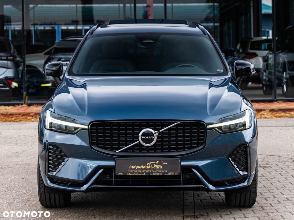 Volvo XC 60 B4 D Plus Dark - 15