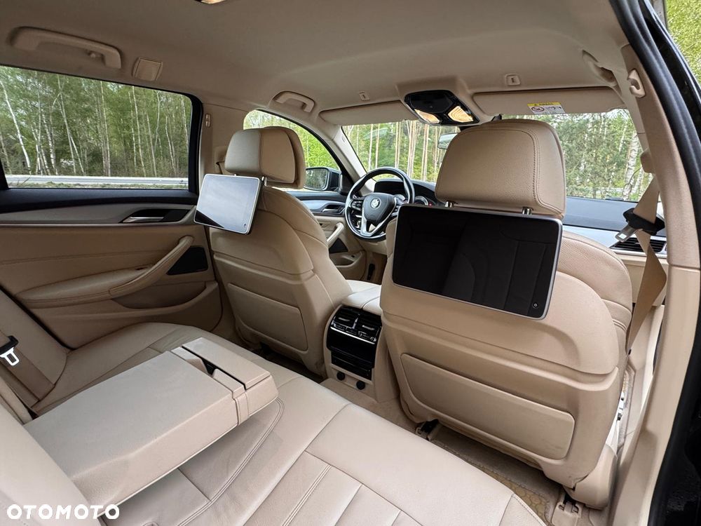 BMW Seria 5 520d xDrive - 21