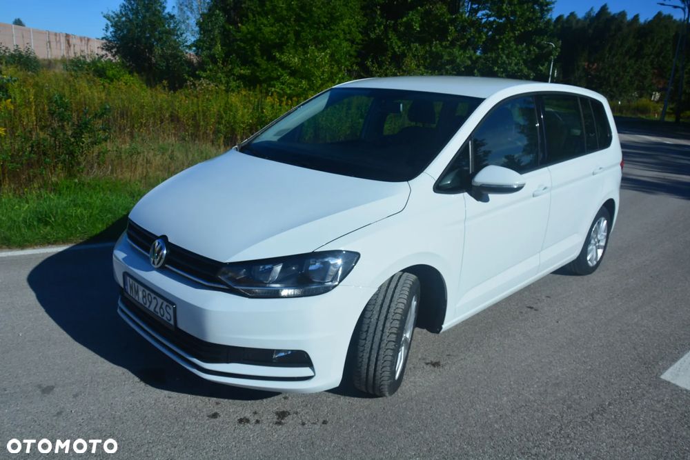 Volkswagen Touran 1.6 TDI SCR BlueMotion Technology Comfortline - 4