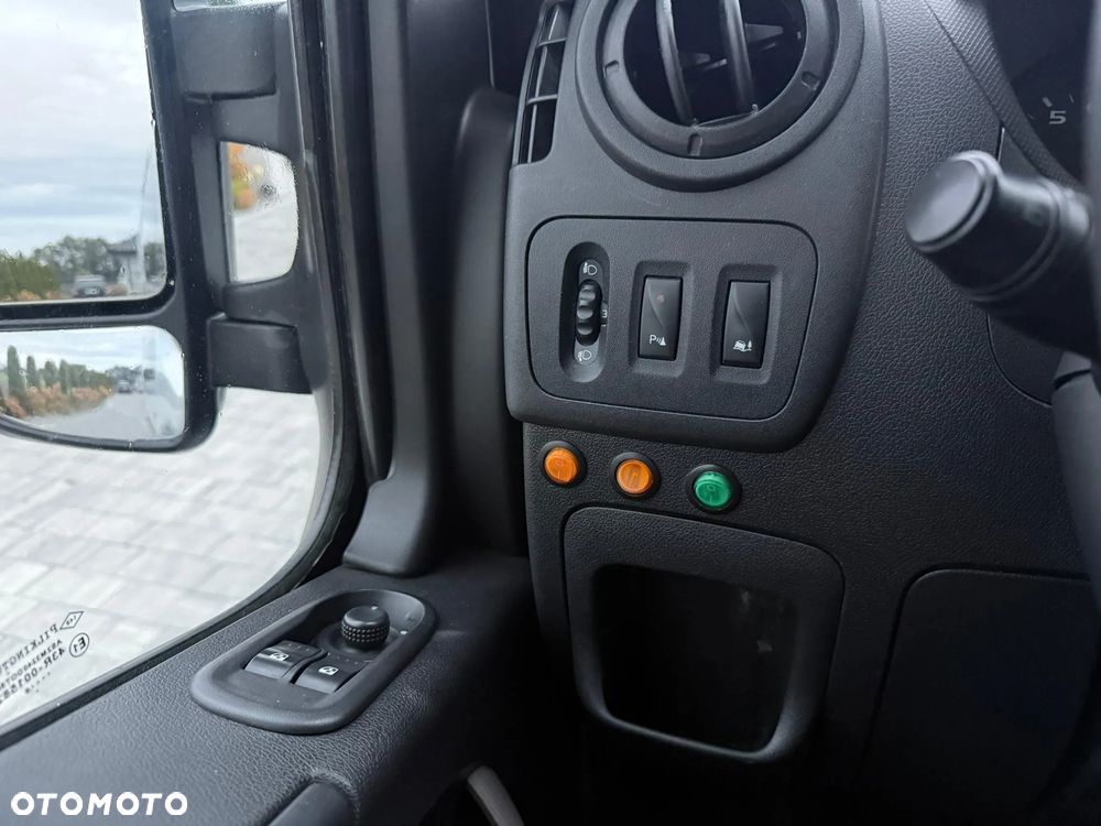 Renault Master - 12