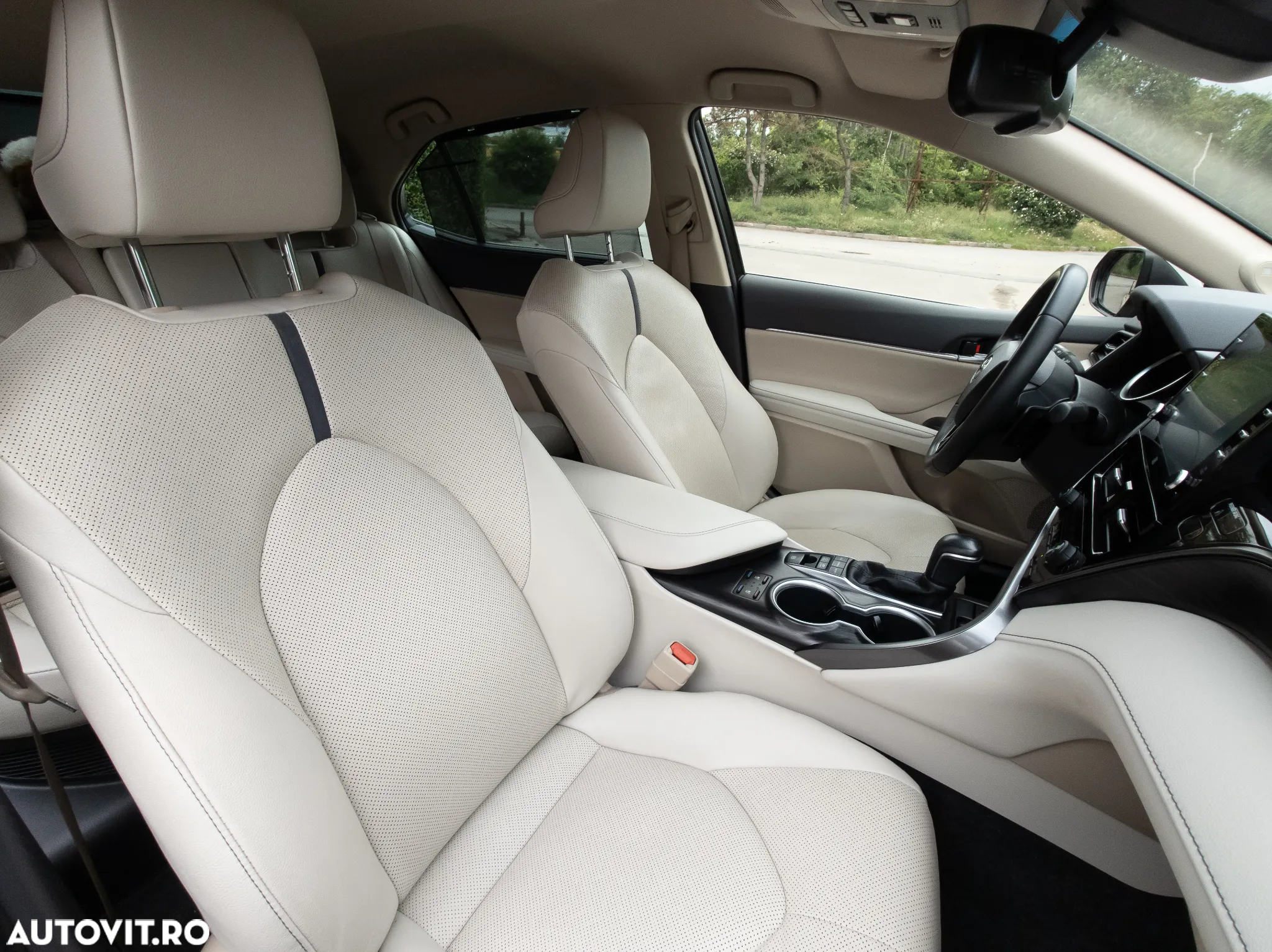 Toyota Camry 2.5 Hybrid Exclusive - 13