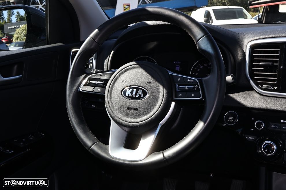 Kia Sportage 1.6 CRDI ISG MHEV Tech - 11