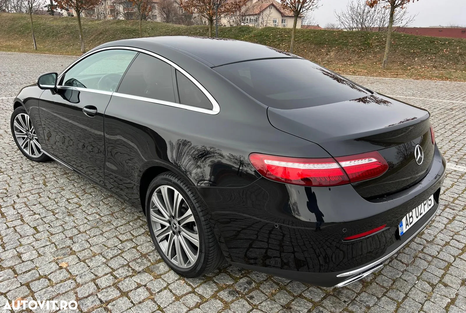 Mercedes-Benz E - 5