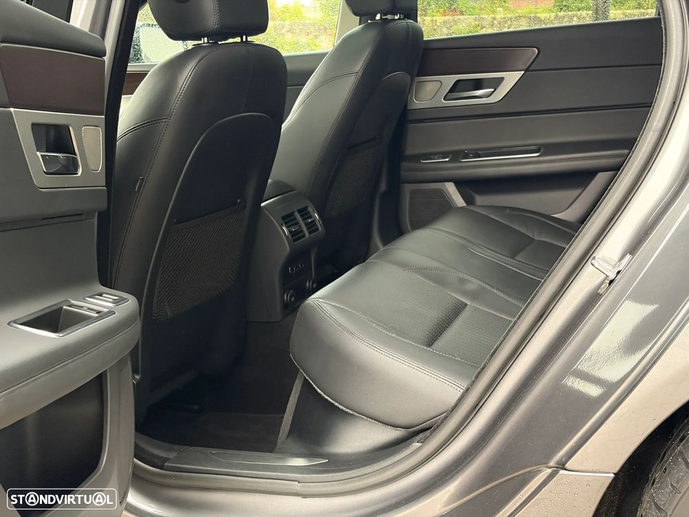 Jaguar XF 20d Aut. Prestige - 39