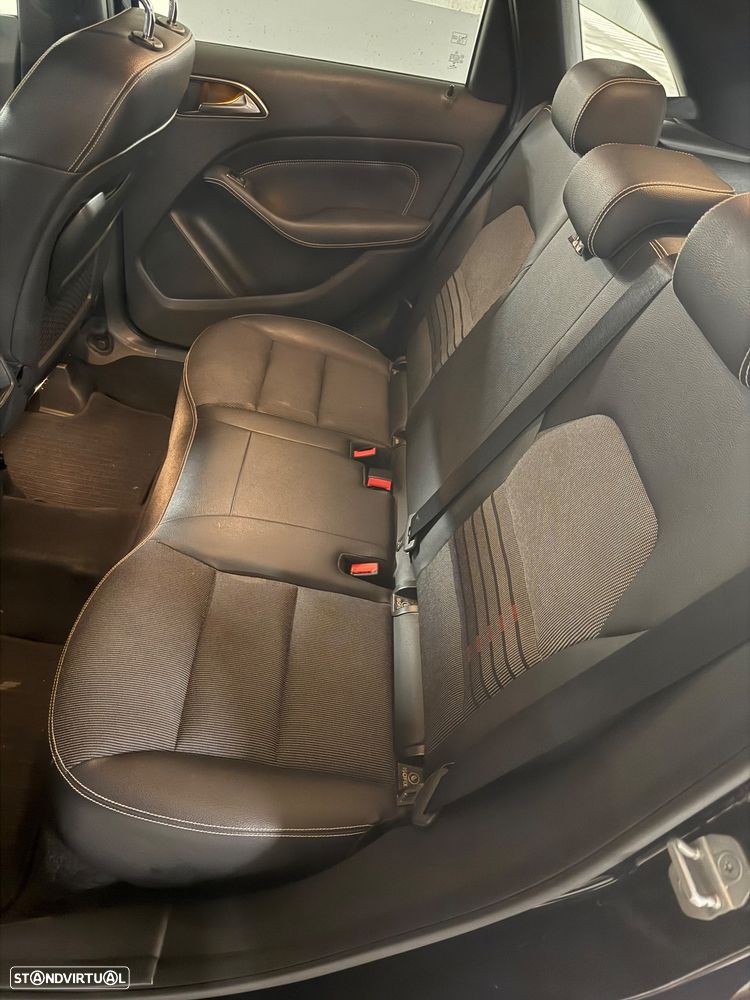 Mercedes-Benz B 180 - 15