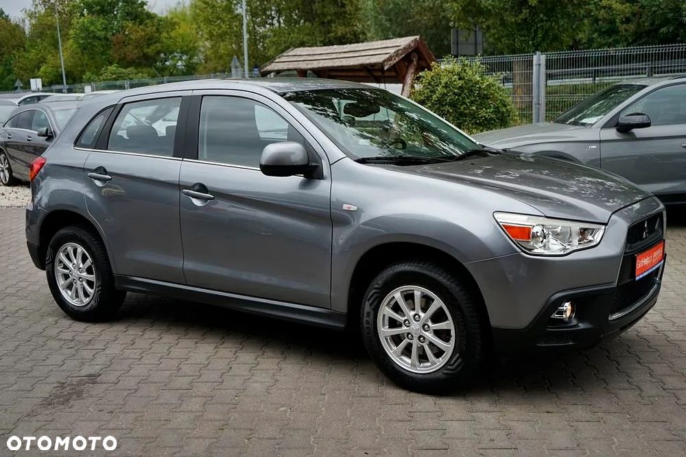 Mitsubishi ASX - 14