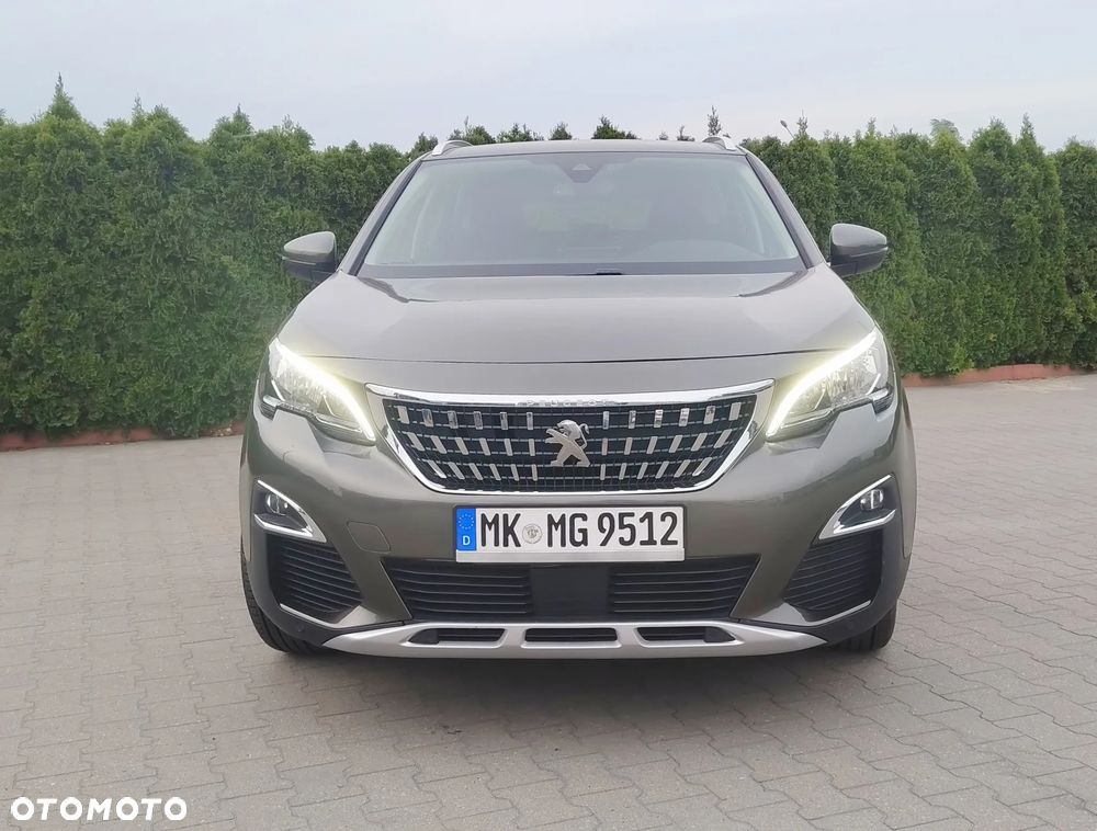 Peugeot 3008 PureTech 130 Stop & Start GPF EAT8 Allure - 3