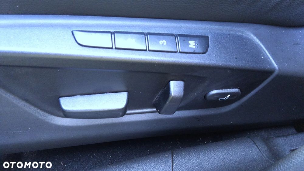 Suzuki Kizashi 2.4 4x4 CVT Sport - 20