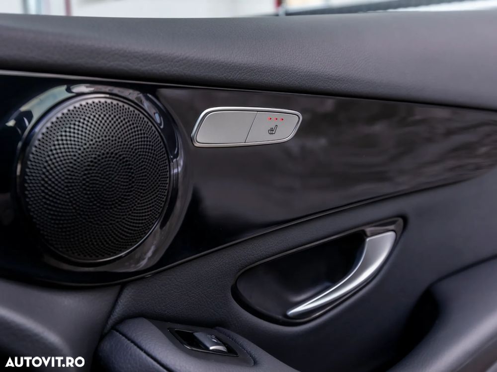 Mercedes-Benz GLC 300 de 4Matic 9G-TRONIC - 24